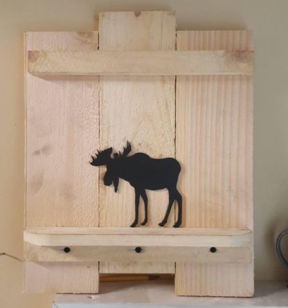 Pine Shelve with Metal Moose